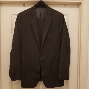 38R Banana Republic Tailored Fit Suit